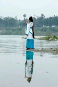 热刺黄金后卫纵横驰战，冲势无可阻挡